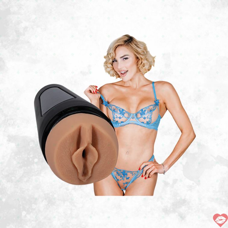 Main Squeeze Kenzie Anne Mút Âm Đạo Thực Tế 