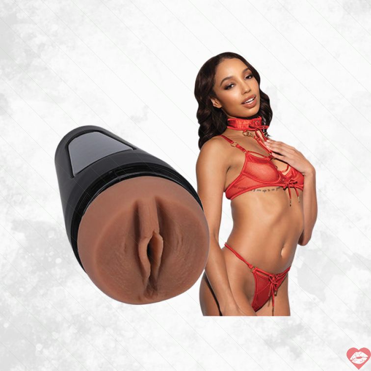 Alexis Tae Main Squeeze Cup Thực Tế Nữ Diễn 