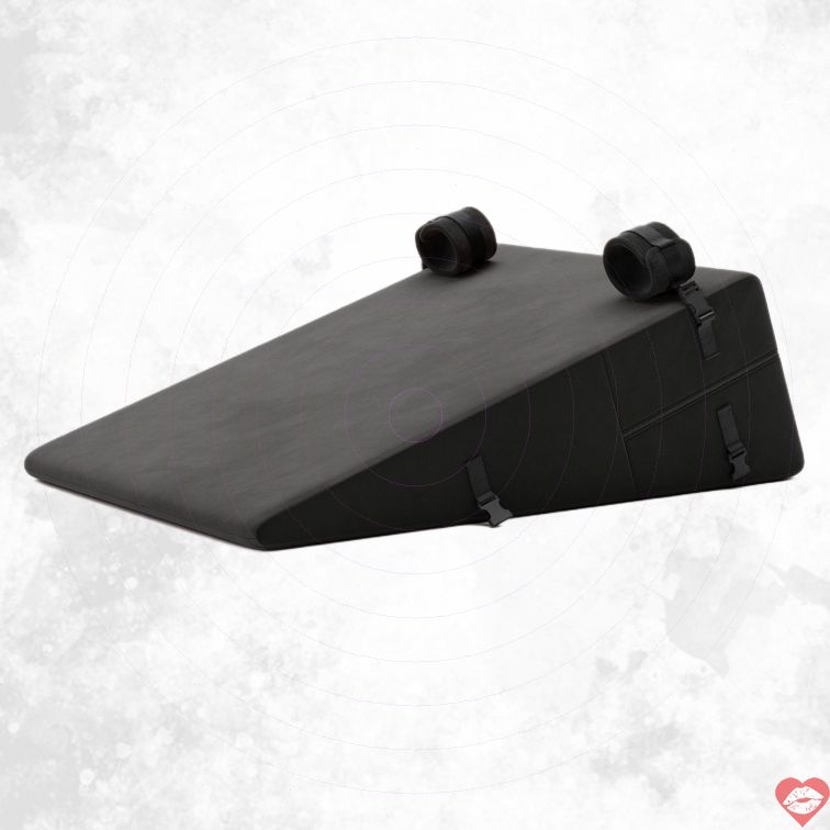 Liberator Ramp Black Label Gối Nâng Kích Thích 