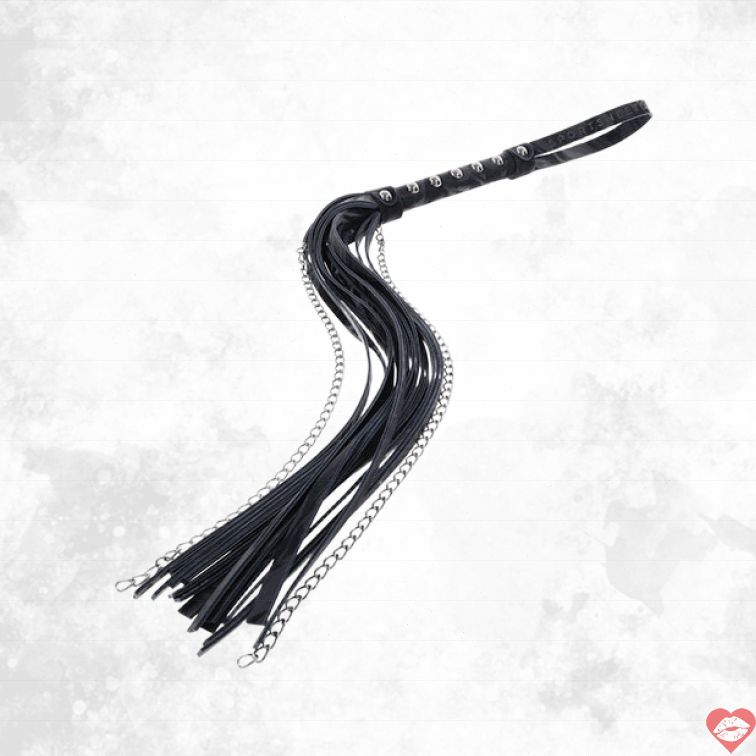 Velvet Noir Flogger Nhung Xích Đánh Thức Giác Quan Nồng 