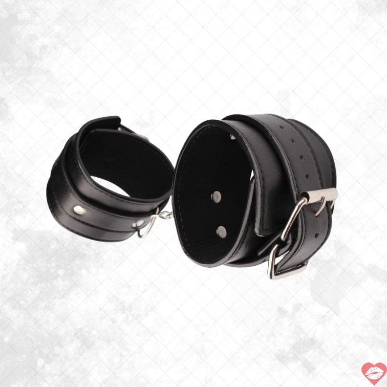 Khóa tay Chisa đen cổ điển BDSM bền bỉ thống trị 