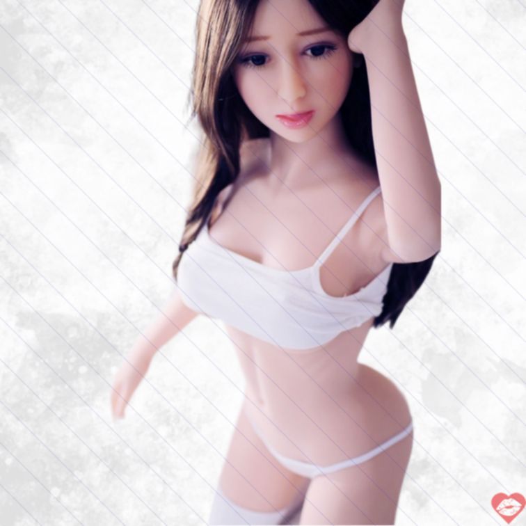 Carol 140cm TPE Ngực Khủng Mềm Oral Thực Tế 