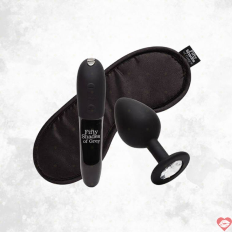 Fifty Shades Kit Vibra Blindfold Plug Cực Khoái Ba Vũ Khí 