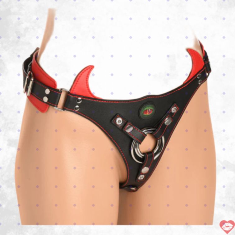 Horny Devil Strap-On Quái Vật Pegging Hoang Dã 