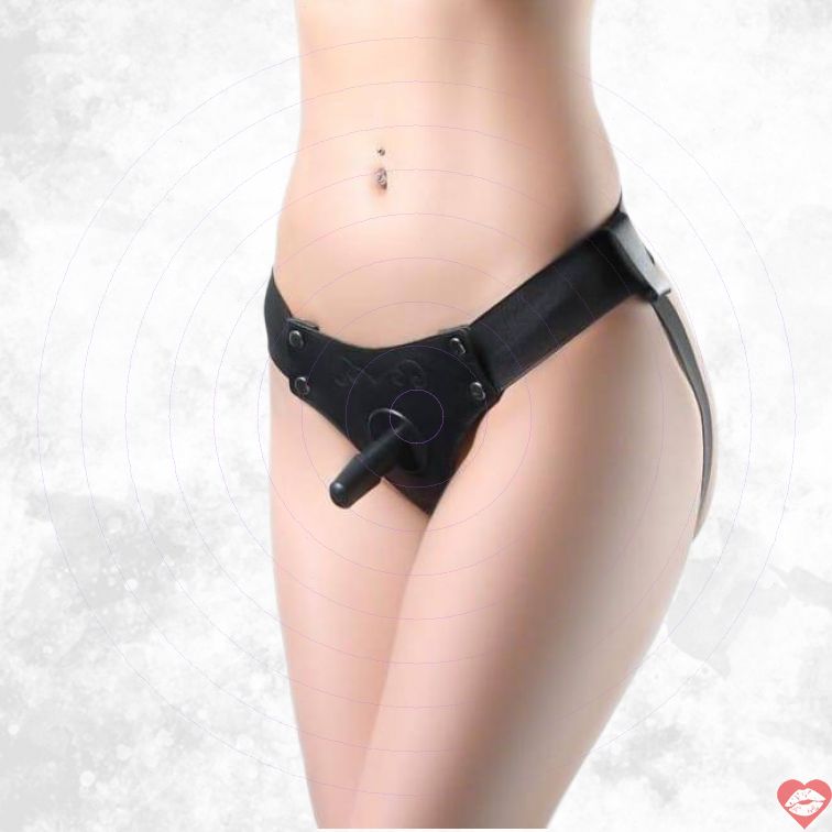 Strapon Trus BDSM Bella Đen Da Thật Gợi Cảm 