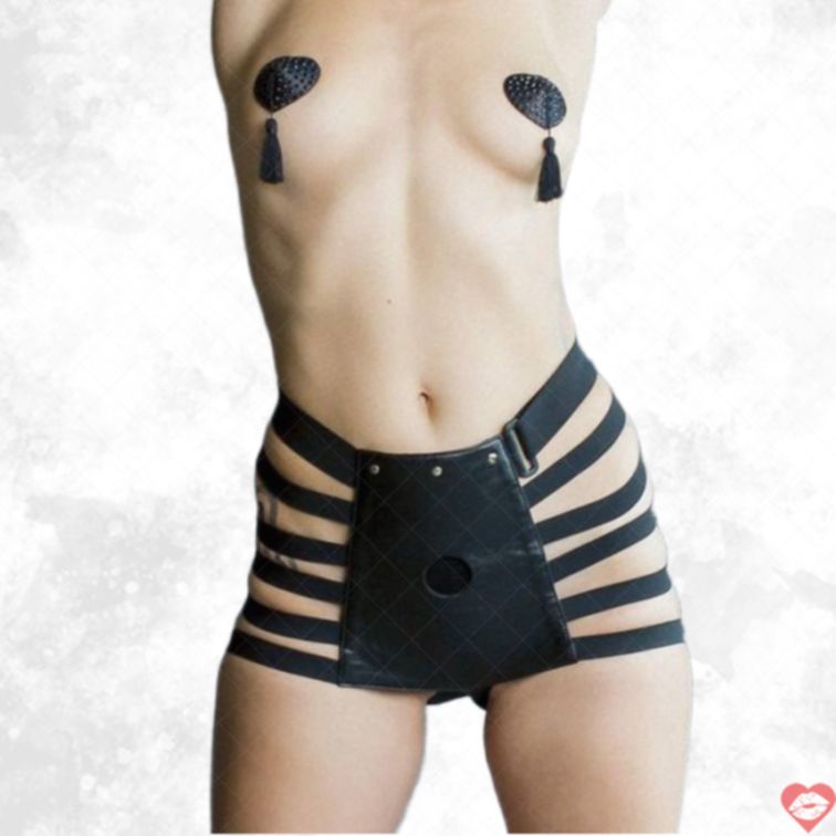 Lola No Mercy Strapon Đen S/M Dâm Loạn Quyến 